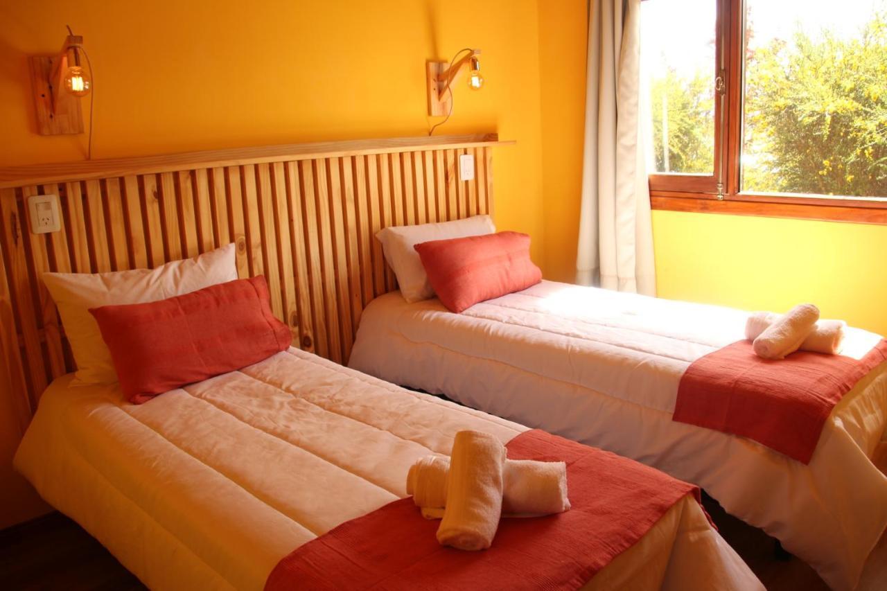 Ruca Nel Hotel El Calafate Exterior photo