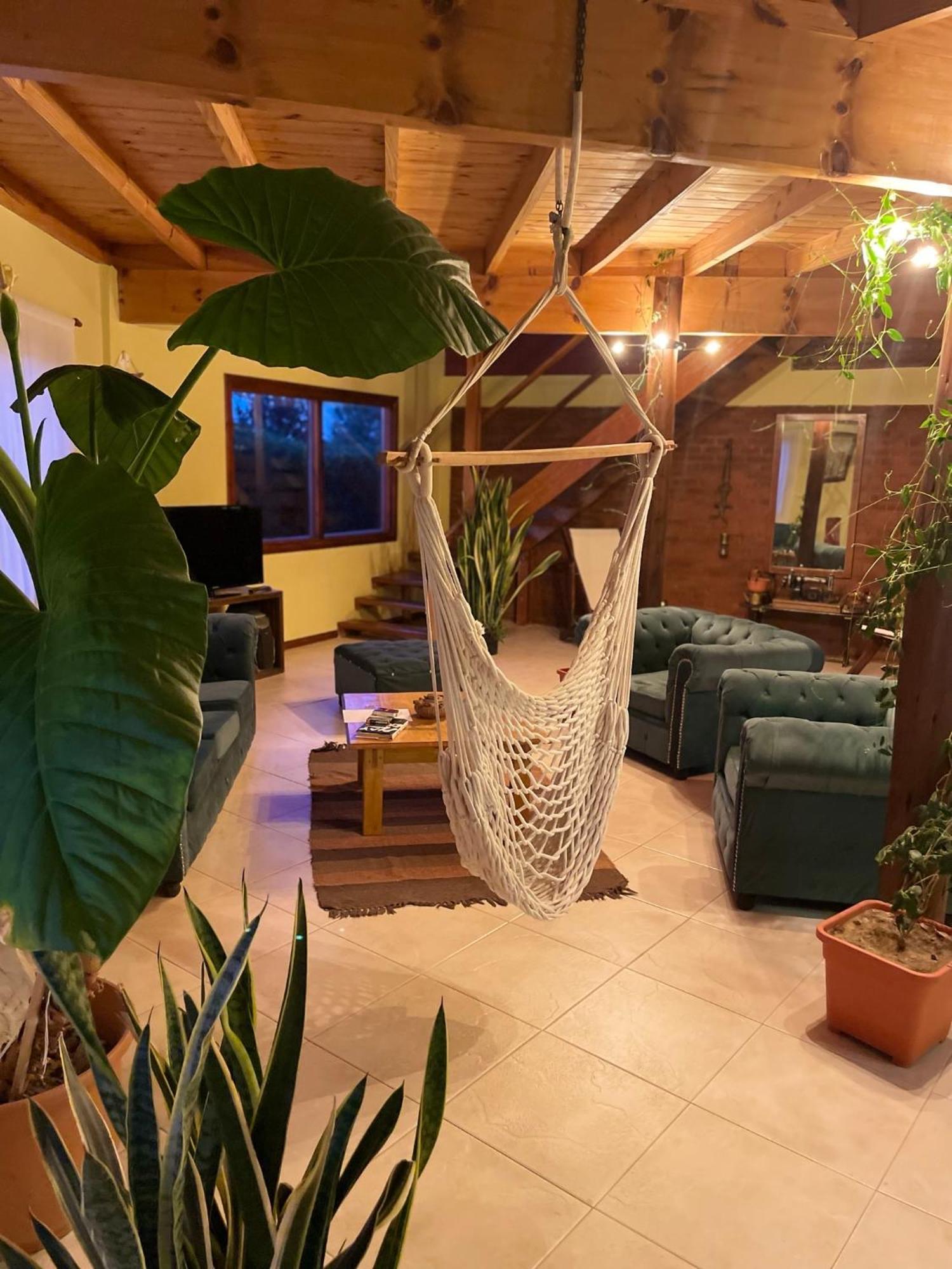 Ruca Nel Hotel El Calafate Exterior photo